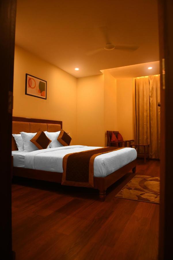 The Abhyudyam Ganga Hotel Haridwar Exterior photo
