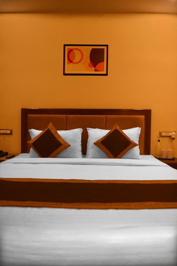 The Abhyudyam Ganga Hotel Haridwar Exterior photo
