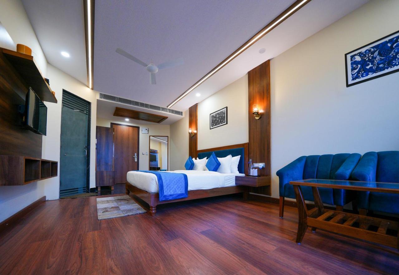 The Abhyudyam Ganga Hotel Haridwar Exterior photo