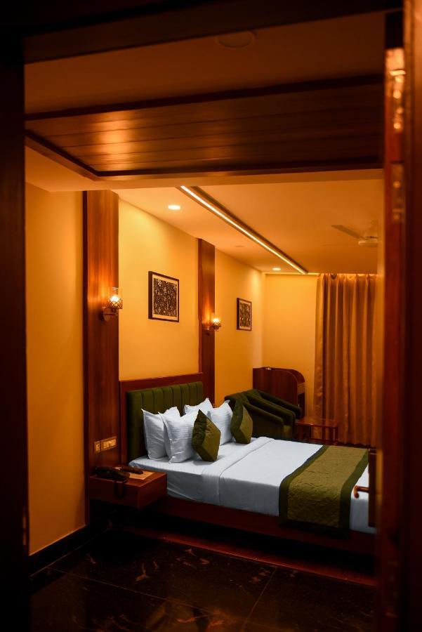 The Abhyudyam Ganga Hotel Haridwar Exterior photo
