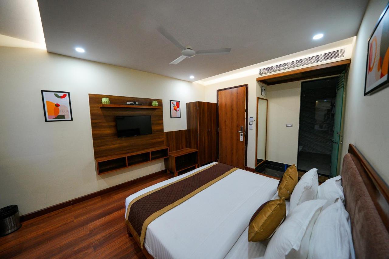 The Abhyudyam Ganga Hotel Haridwar Exterior photo