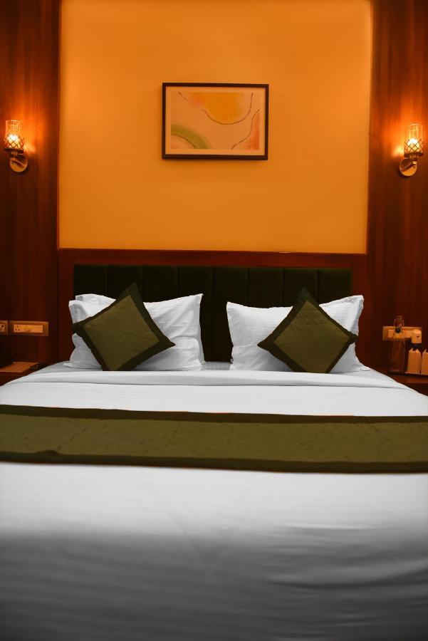 The Abhyudyam Ganga Hotel Haridwar Exterior photo