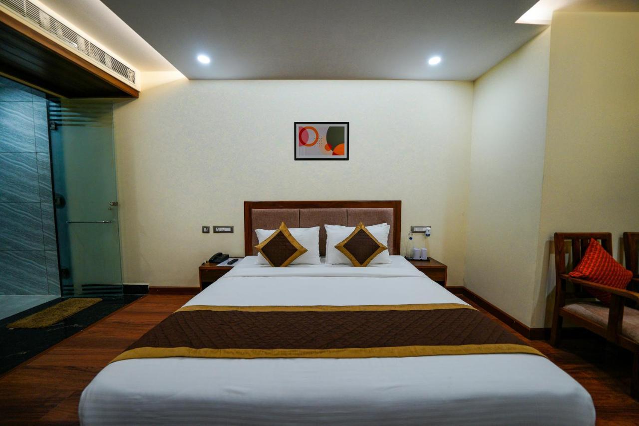 The Abhyudyam Ganga Hotel Haridwar Exterior photo